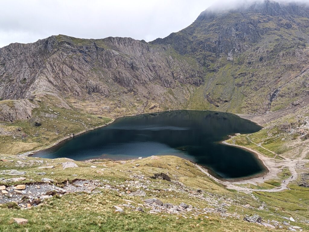 Lake view from the Pyg track